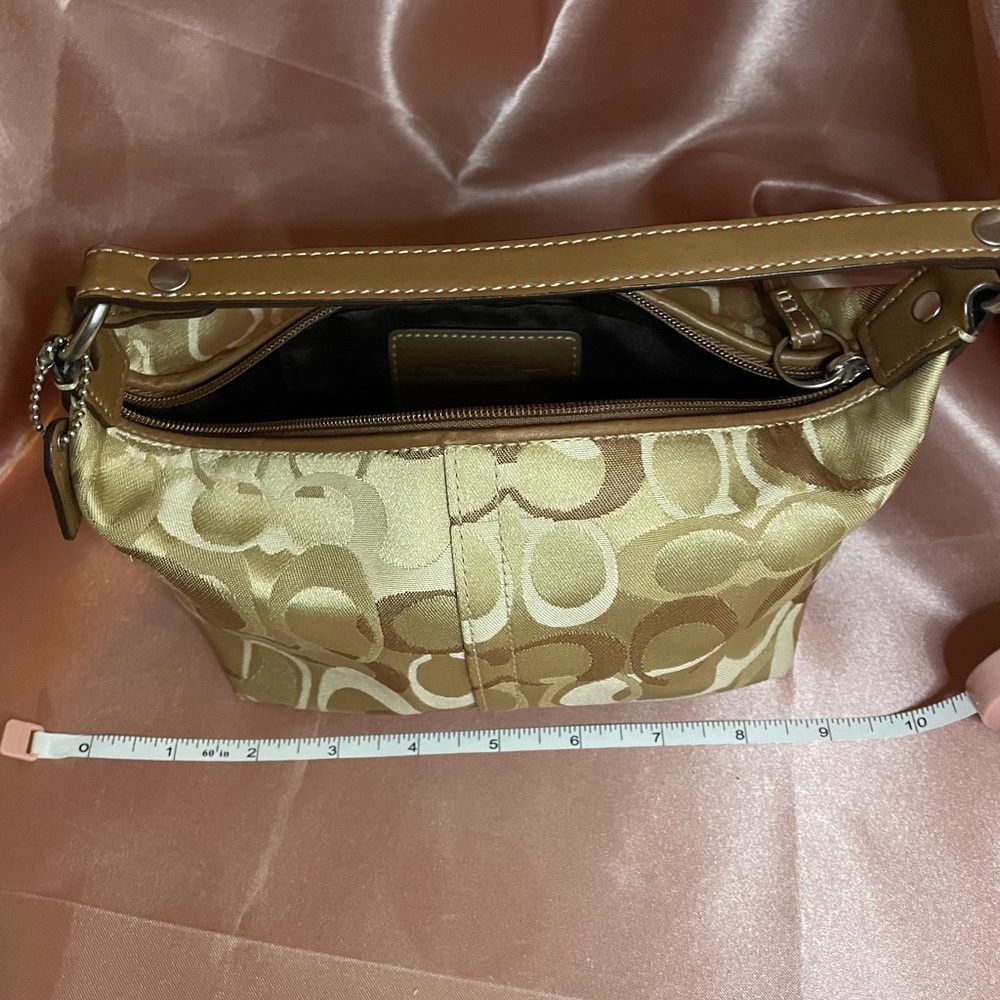 SOLD Vintage Y2K Coach Optic Signature Jacquard Tan Brown Designer Handbag - Picture 9 of 11